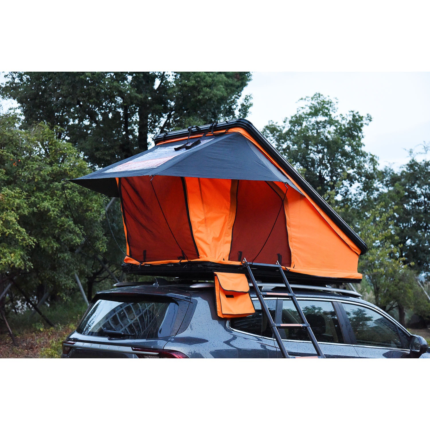 Explore nature with mountain camping folding car roof tents, outdoor tents for SUVs and cars, and solar panels for camping