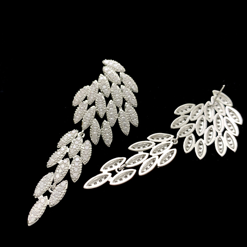 24g Weight Zircon Inlay Material 1 Pair Vintage Style Solid Color Feather Inlay Copper Zircon Drop Earrings