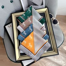 昊昊服饰印花丝巾70CM经典字母小方巾气质装饰领巾围巾个性风潮