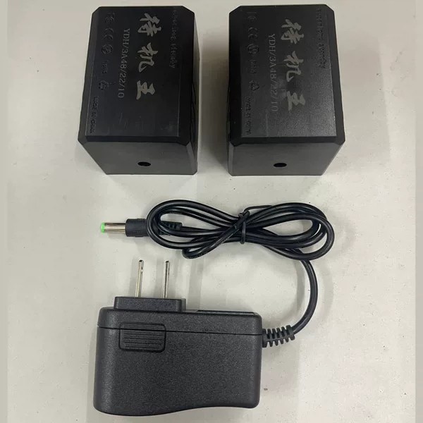 [〔✥✥✦✦〕巨无霸12000容量电池2块+充电器〔✦✦✥✥〕]