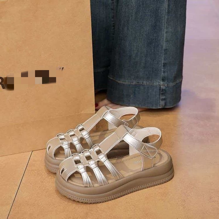 Baotou sandalias romanas para mujeres 2026 nuevo verano hueco sandalias de playa de fondo grueso moda versátil tejido zapatos de jaula de cerdo
