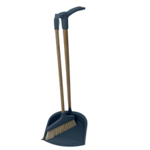 厂家直销家用扫把套装可折叠竹子手柄塑料簸箕和塑料扫把头