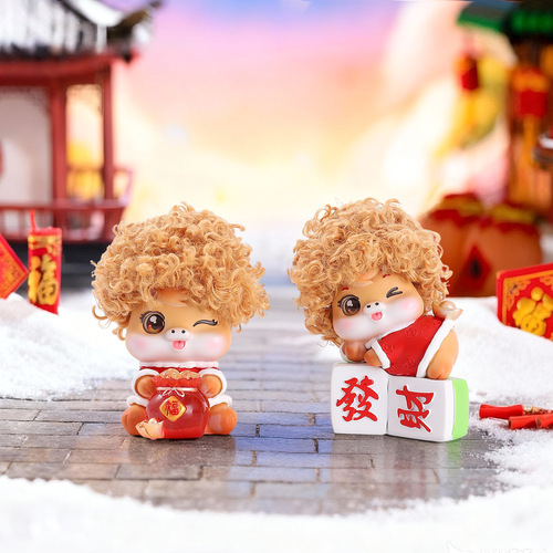 The new style has good meaning for horses, auspicious happiness, plus horse music, happy explosion head blind box, creative resin desktop decoration