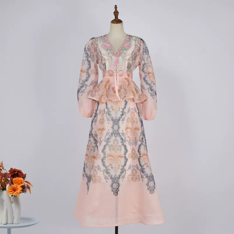 实拍澳洲走秀款V领钉珠荷叶边上衣+高腰超级大摆长半裙套装裙批发