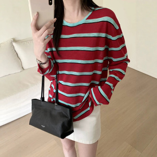 26��Ů�b�¿�������ײɫ�l�y�A�I�������e�ٴ����ᘿ����L��Ů