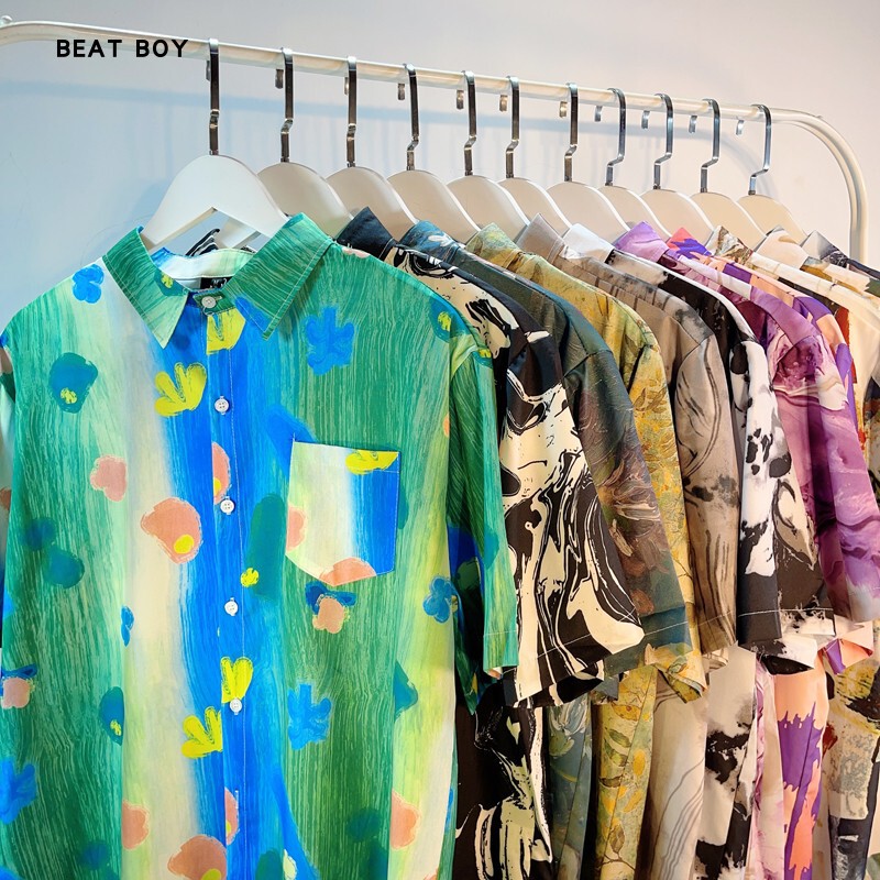 Hawaiian Tie-Dye Full Printing Oil Painted Flower Beach Vacation Short-Sleeved Shirt for Men and Women Summer Loose All-Match Shirt for Couples