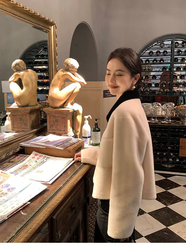 Короткая маленькая бархатная шерстяная куртка, стиль Chanel