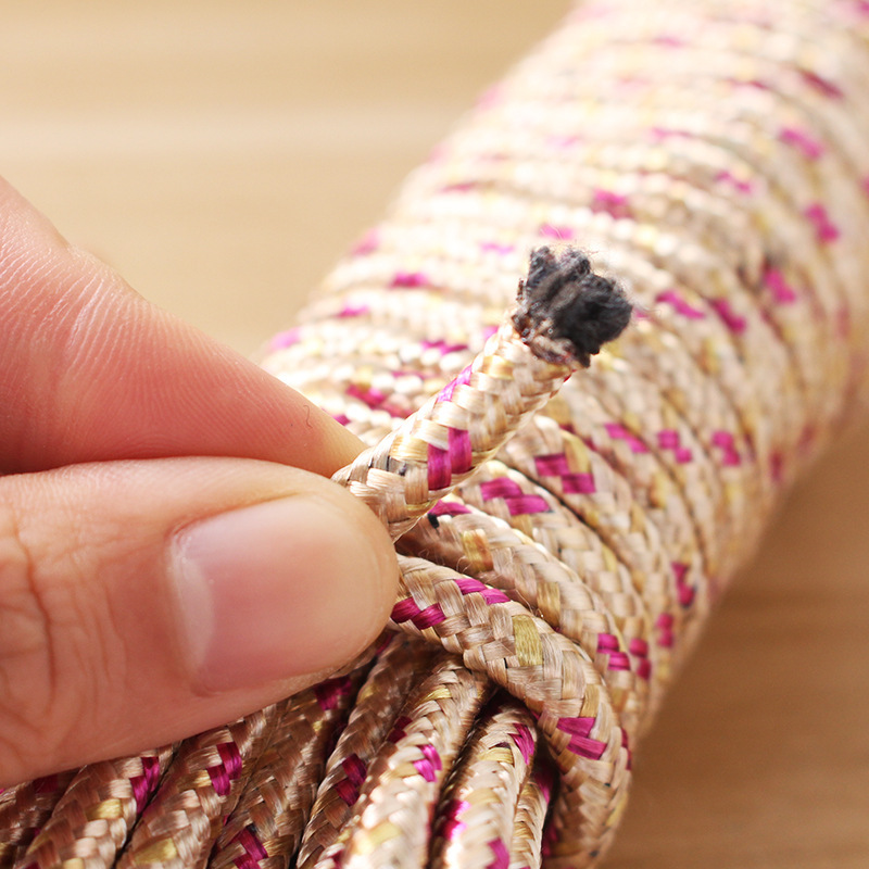 9558976956_1299580033