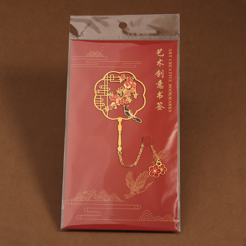 中国式の金属のしおり中国風の黄銅の透かし彫りの団扇のしおりの美しい学生の贈り物のステンレスのしおりの卸売り|undefined