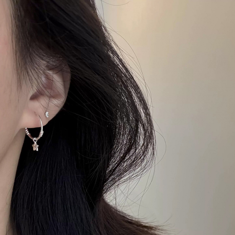 New Plain Hoop Five-pointed Star Earrings For Women, Light Luxury, High-end Feel, Versatile, Niche Design, Exquisite Ear_voghion.com