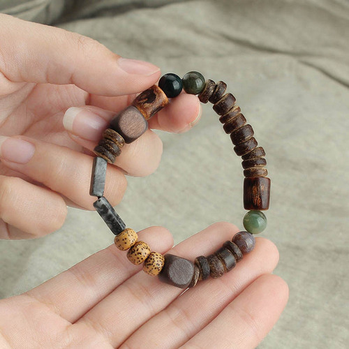 Retro Chinese-style natural stone bead bracelet, niche bohemian artisanal charm bracelet, ethnic-inspired accessory, traditional Chinese-style jewelry