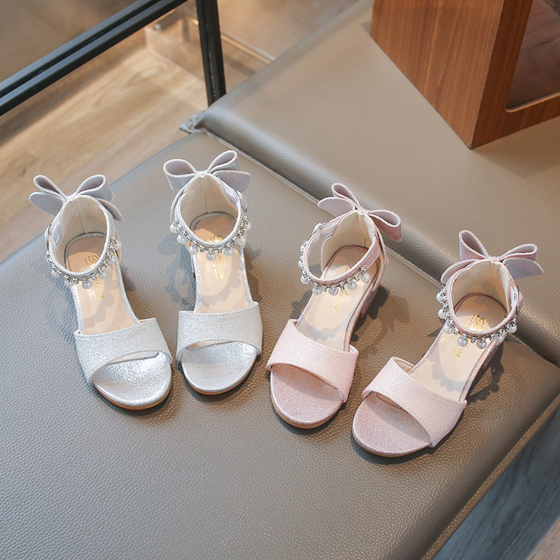 Girls' Sandals Children's Princess Shoes 2026 New Summer Style for Little Girls with Chunky Heels for Older Children Performance Runway High Heels Girls' Sandals Children's Princess Shoes 2026 New Summer Style for Little Girls with Chunky Heels for Older Children Performance Runway High Heels