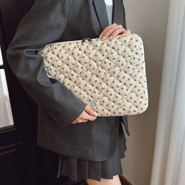 Fashionable Korean-Style Heart-Shaped Floral Tablet Sleeve Storage Bag 11inch 13inch 15inch Computer Protective Case