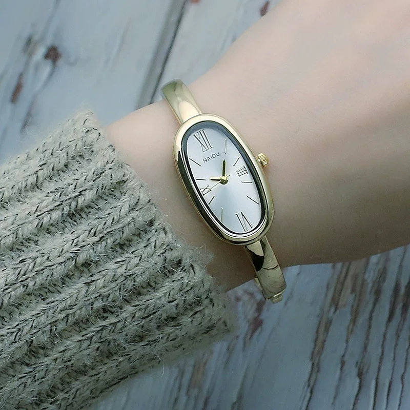 Браслет, золотые круглые кварцевые часы для студентов, fashionable dial, золотые часы