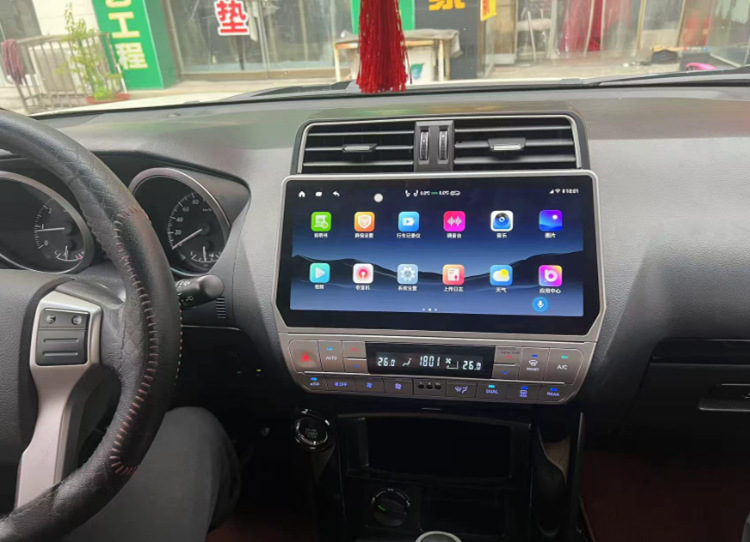 10-17 Toyota Prado models upgraded to the 18 model with large-screen navigation and 360-degree panoramic integrated system