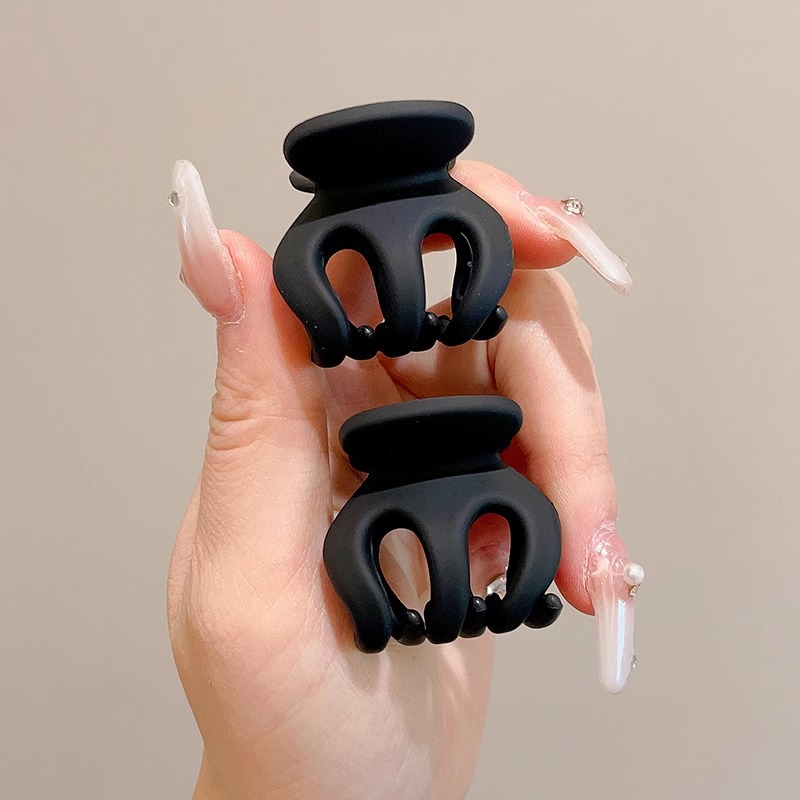 Acrílico pequeño clip de agarre para mujeres 2025 nuevo clip de alta sensación tocado de cola de caballo alto fijo artefacto clip de cabello clip de cabello