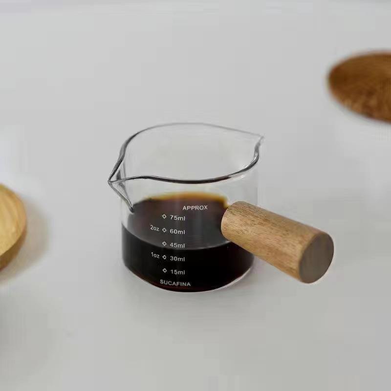 Coffee measuring cup