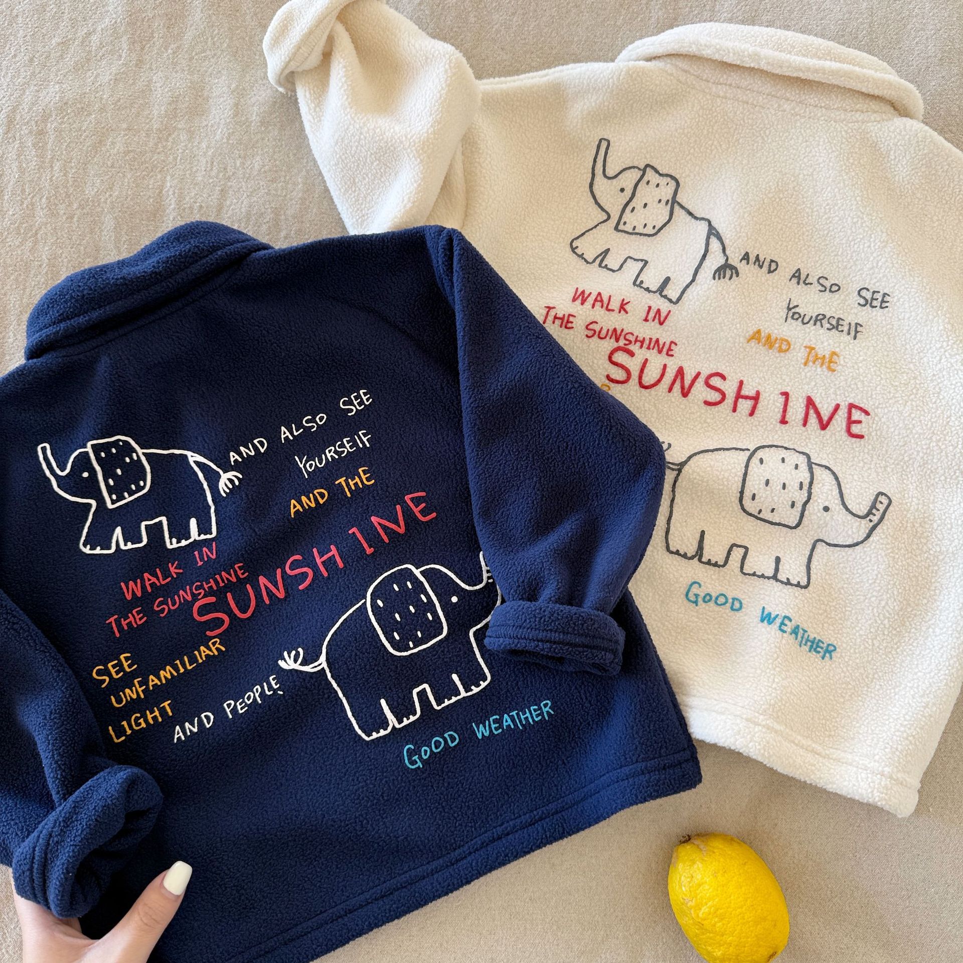 [Original illustration copyright] 26 autumn/winter children's clothing: cute long-sleeved polo shirt for girls, and a thick, fleece-lined top for boys