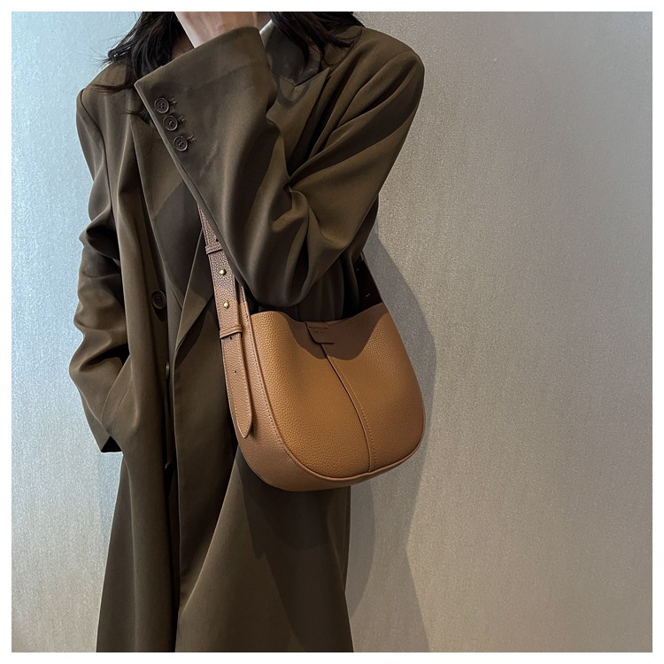 Women's Large Capacity Shoulder Bag Casual Simple Satchel Bag_voghion.com