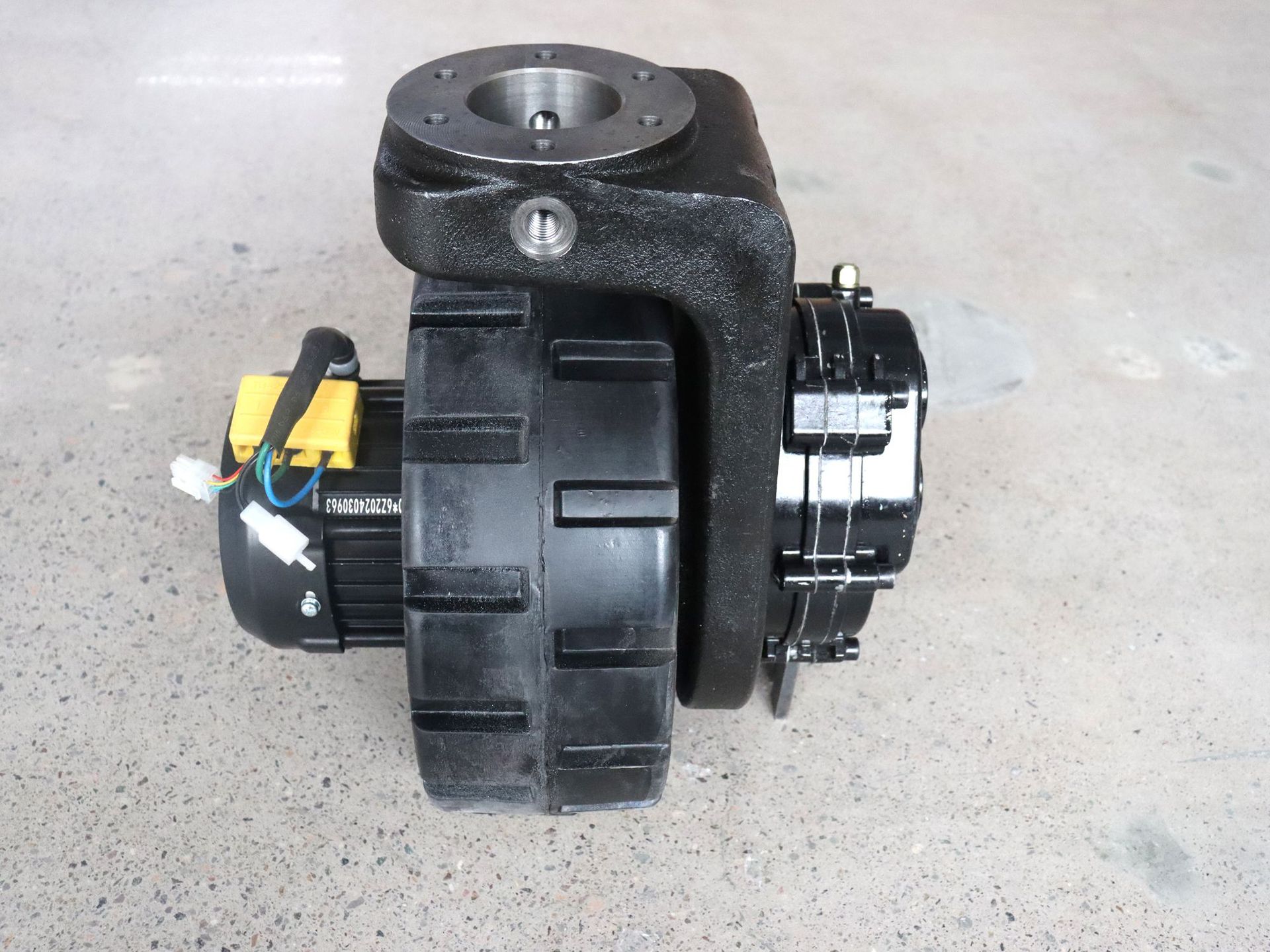 300x110越野驱动轮