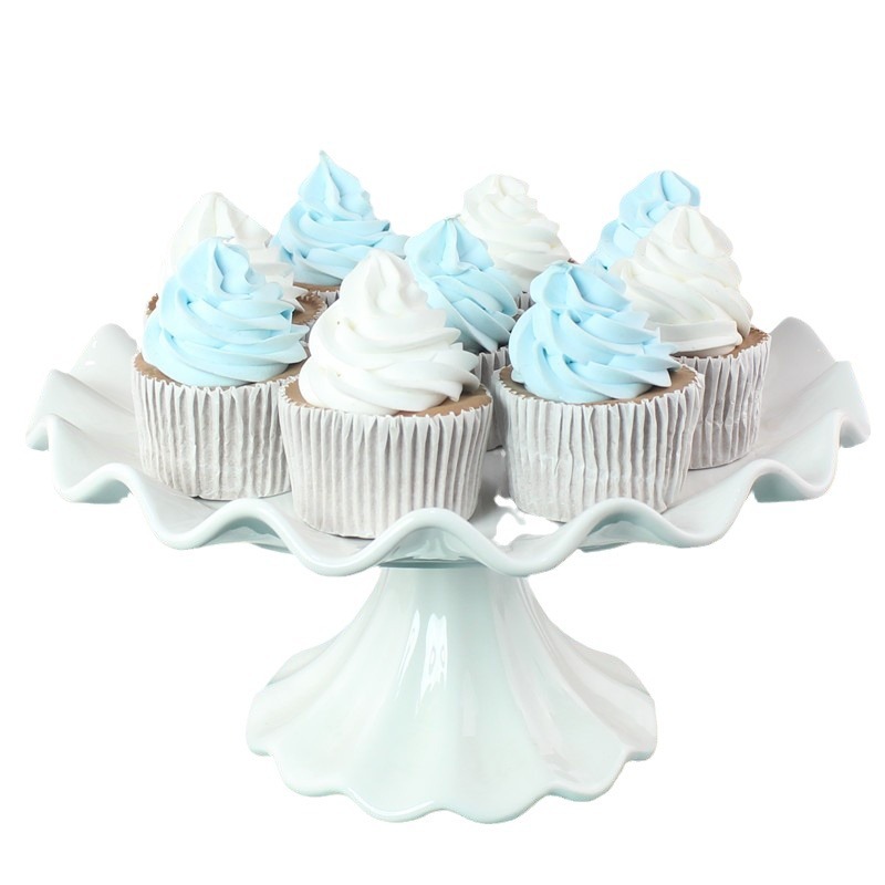 Simple de estilo Europeo de cerámica vajilla de alta pierna bandeja de la torta de la onda soporte de la torta con volantes plato de fruta Placa de postre