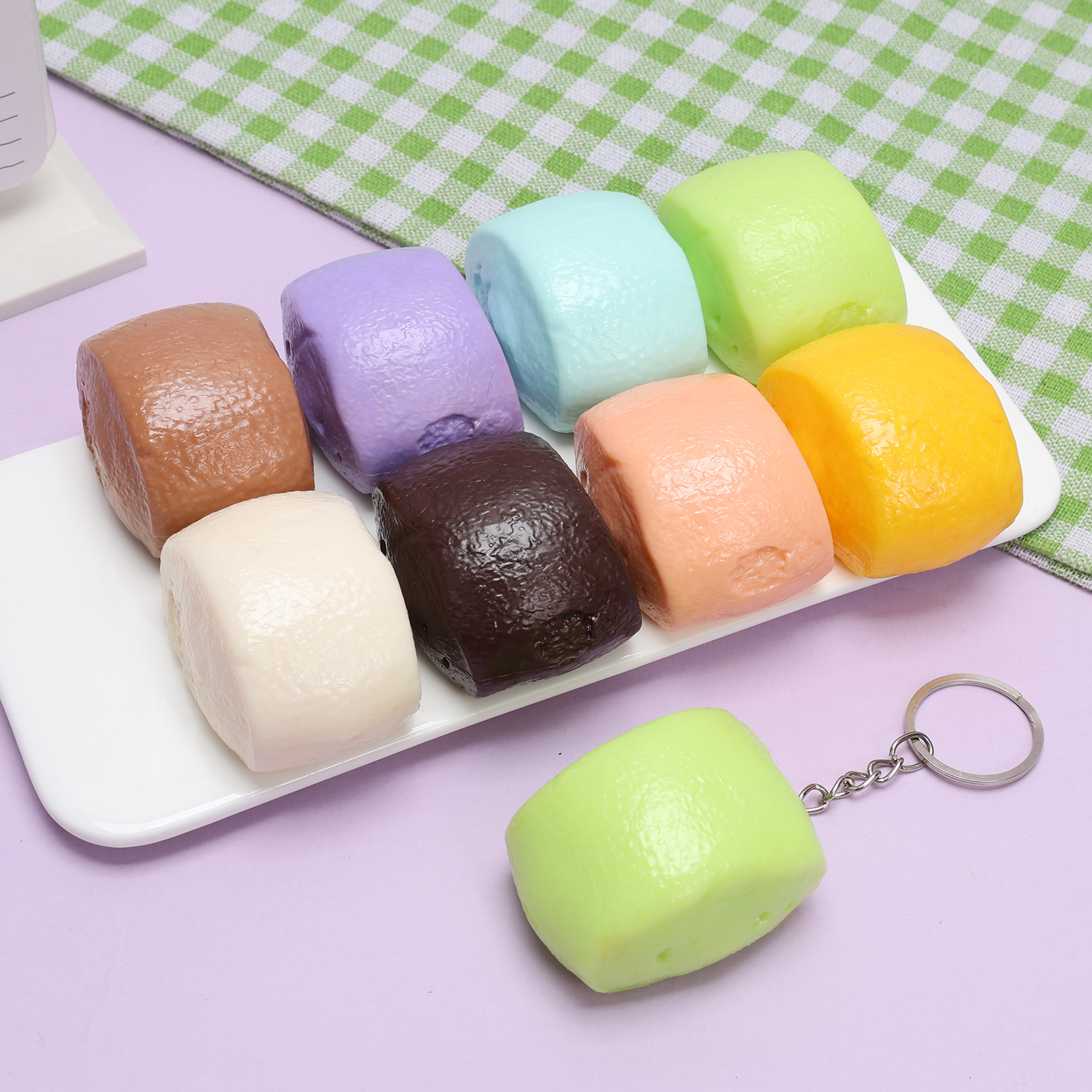Pvc Imitation Food Keychain: Chinese-Style Sliced Steamed Bun, Purple Sweet Potato Mini Steamed Bun, Pastry Short Drama Shooting Prop