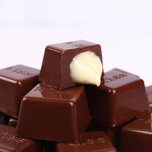 Dark Chocolate Candy Filled Chocolate Snack for Leisure, Wedding Celebration, Happy Candy, New Year Goods, Bulk, Wholesale, and Dropshipping
