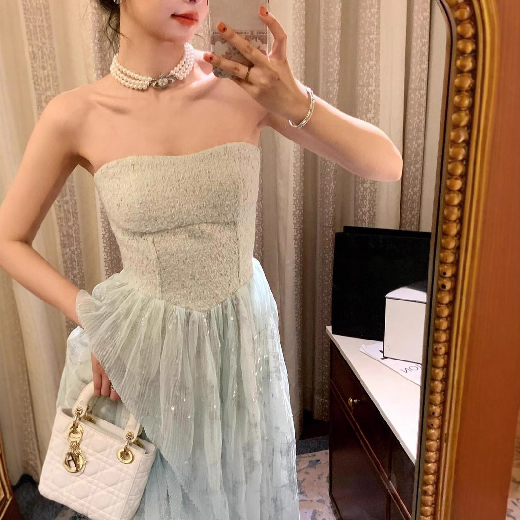 Birthday party annual meeting beautiful dress dress female banquet temperament socialite high-end mesh stitching tube top dress