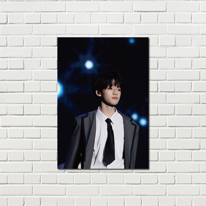 汪浚熙海報 高清銅版紙1套8張 TF家族四代明星周邊寫真宿舍牆貼紙