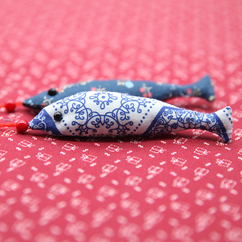 Patchwork estilo antiguo pescado coche colgante bolsa joyería suéter cadena bordado decorativo hecho a mano DIY llavero colgante