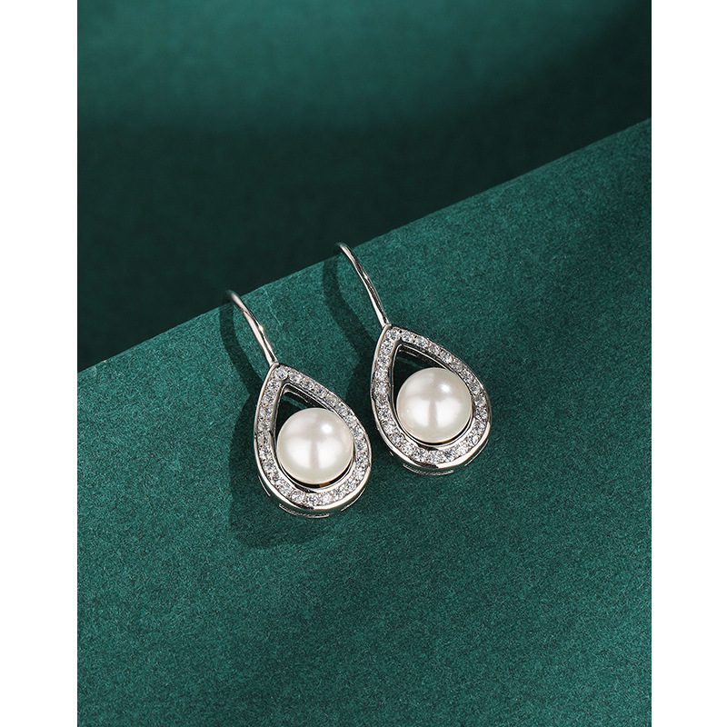 Gota de agua pendientes de perlas para las mujeres 925 plata esterlina diseño de nicho 2023 nuevo estilo pendientes de lujo de alta calidad
