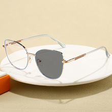 �й�׃ɫ�͹�Ů��؈�۲��P䓽������R�����q朷��{�����R���