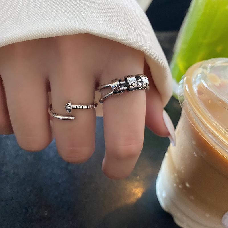 Fashion Simple Geometric Opening Simple Hollow Star Pattern Finger Ring display picture 1