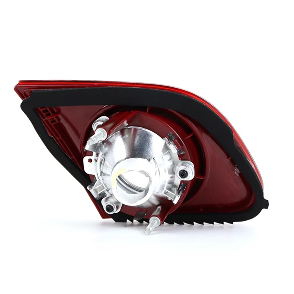Suitable for Volkswagen Passat B6 06-10 model rear tail light assembly, brake light, reverse light, turn signal light