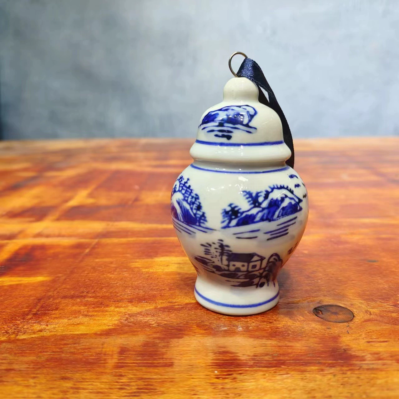 Фарфоровые украшения Jingdezhen рождественская ярмарка украшение ёлки украшение автомобиля голубая и белая фарфор украшения керамическая молодая генеральная банка ветровой колокол