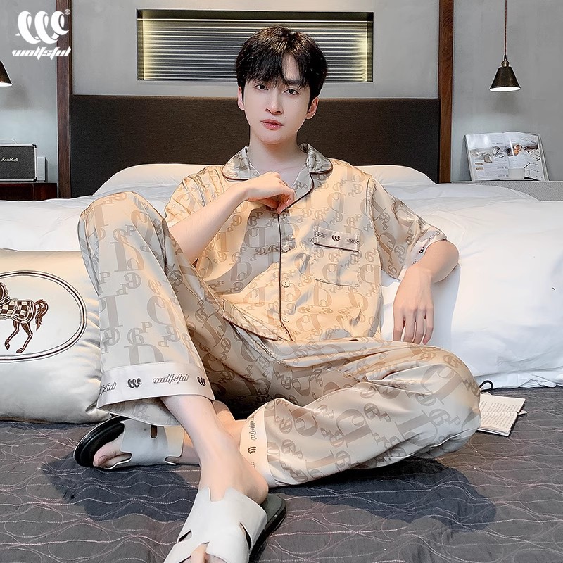 Pajamas for Men Summer Thin Ice Silk Luxury Short-Sleeved Pants for Teenagers Boys Korean Style Silk Home Clothes Set