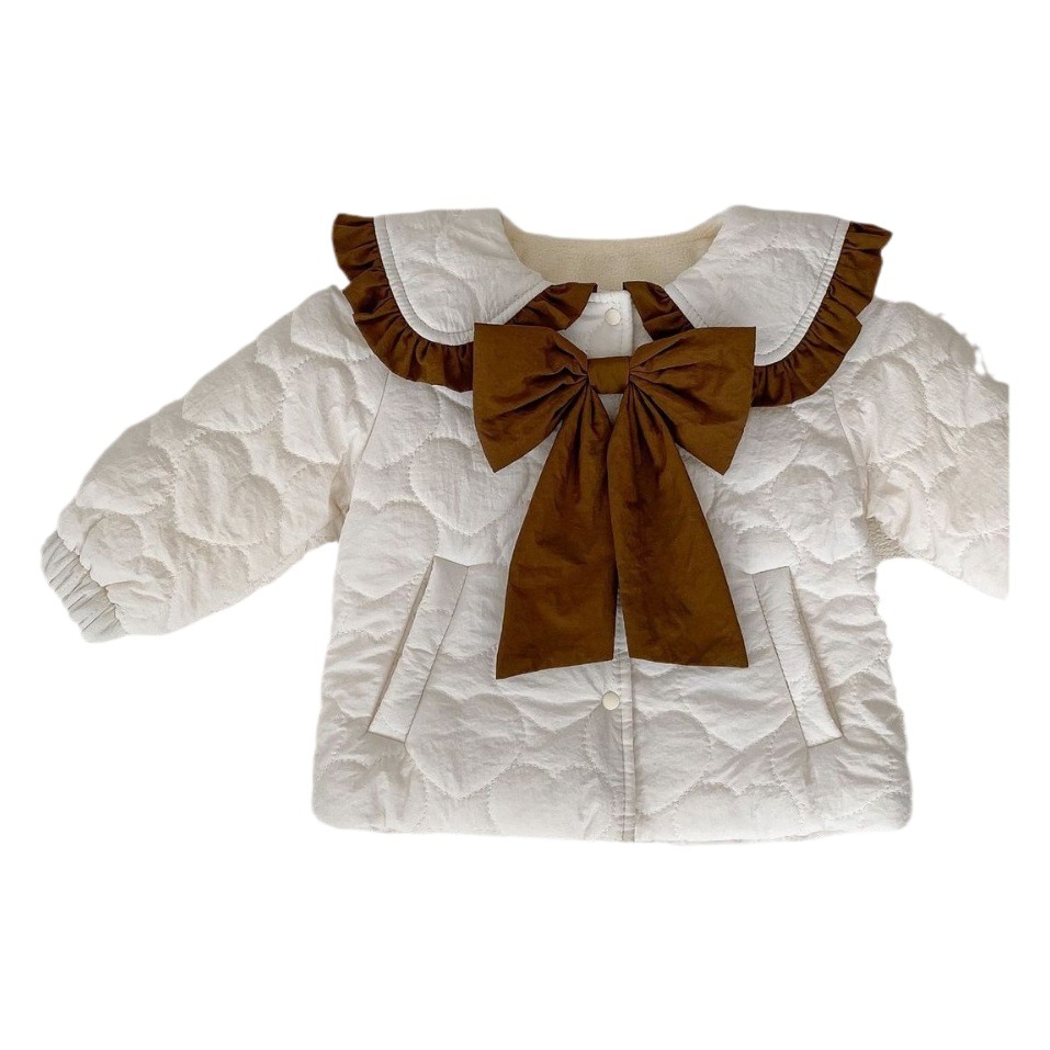 Abrigo acolchado de algodón para bebés de invierno Abrigo acolchado de algodón para bebés de estilo occidental Abrigo acolchado de algodón engrosado con arco chaqueta acolchada de algodón para niñas cálidas