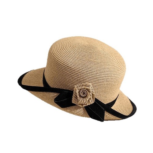Edge-turning camellia Hockney-style breathable grass hat for women, summer sun protection, small scented wind, fashionable woven versatile French sun hat