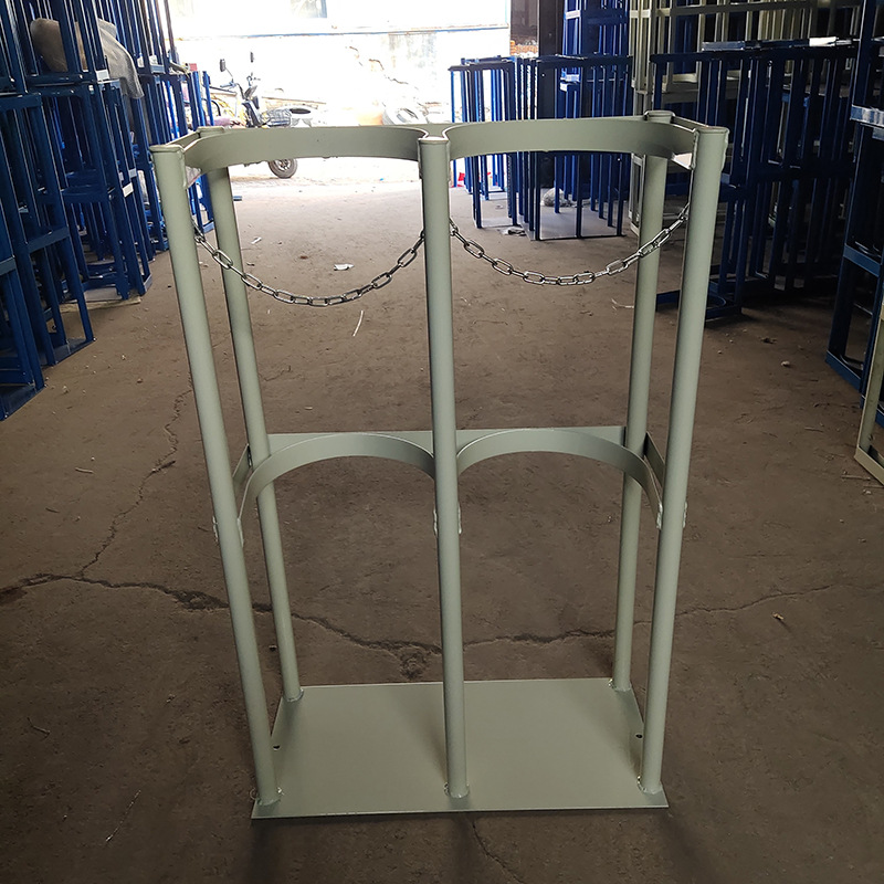 White two bracket standard 24