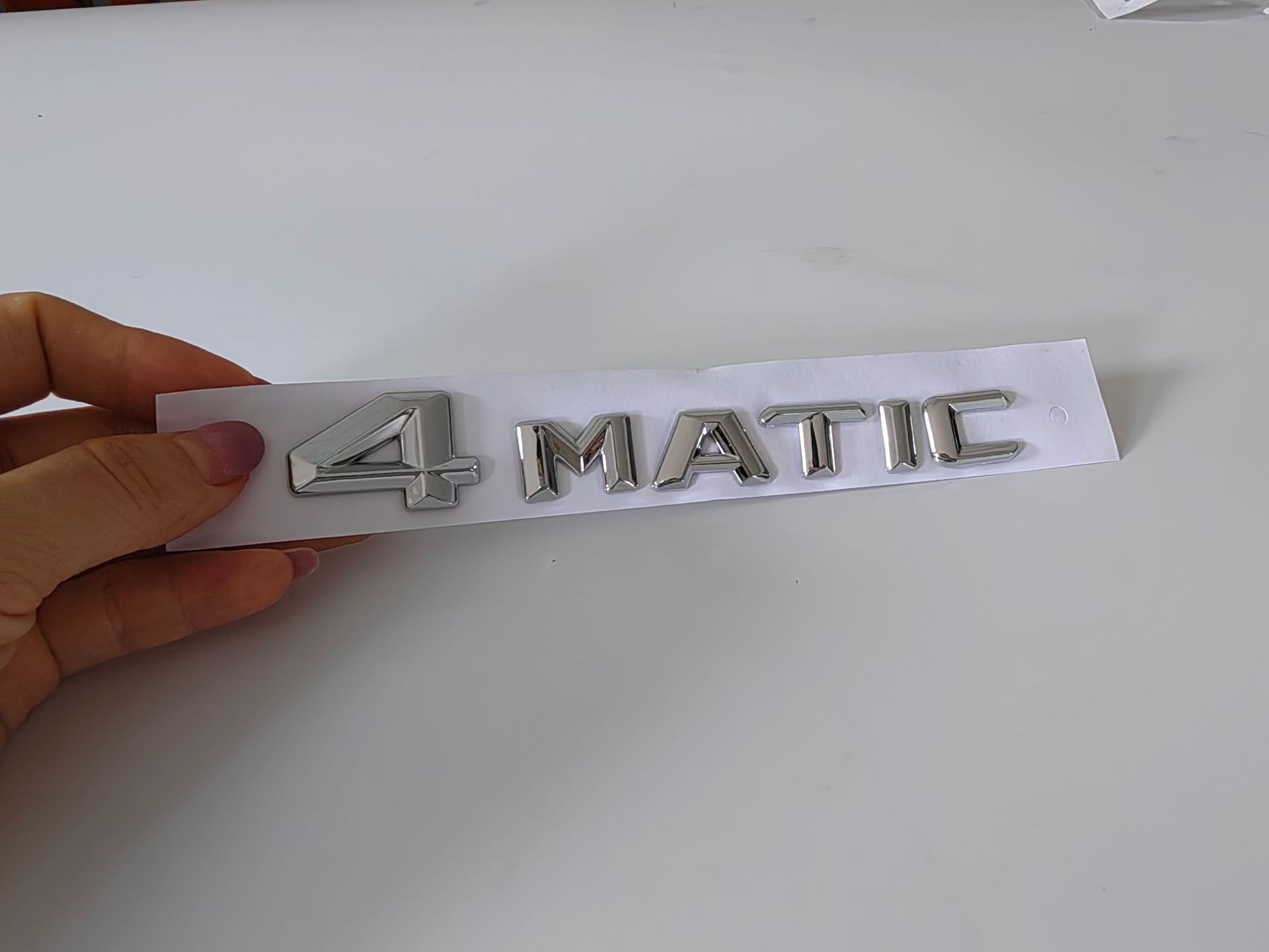 Mercedes-Benz car logo rear emblem sticker E/C-Class E300L/GLC/GLE/AMG/260L number letter emblem in English