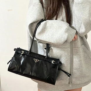 �¿�P��LuxSoft�������͹Űٴ��L����Ƥ���ذ�����������б��Ů��