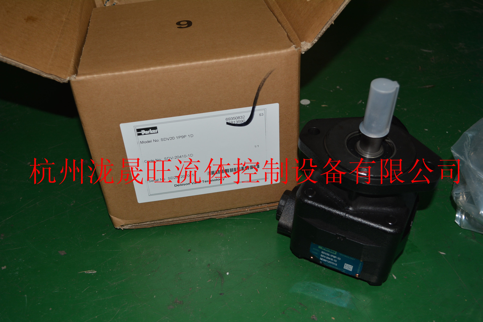 特价供应(派克)Parker叶片泵SDV20-1P9P-1D