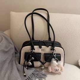 南枫 百搭时尚面包小狗冷萃时光枕头包高级感单肩包包女波士顿包