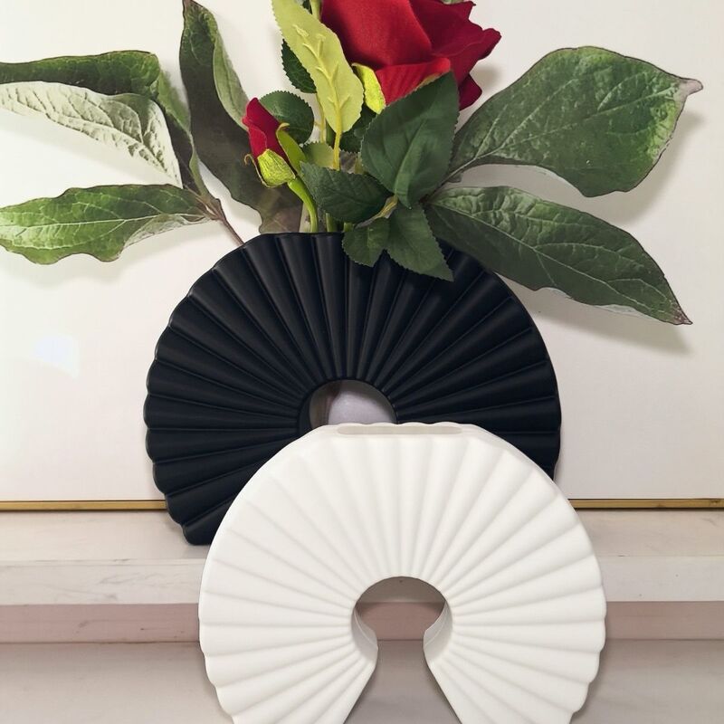 Nordic Minimalist Imitation Ceramic Vase, Modern Creative Living Room Model Room Homestay Desktop Dried Flower Arrangement Ornament