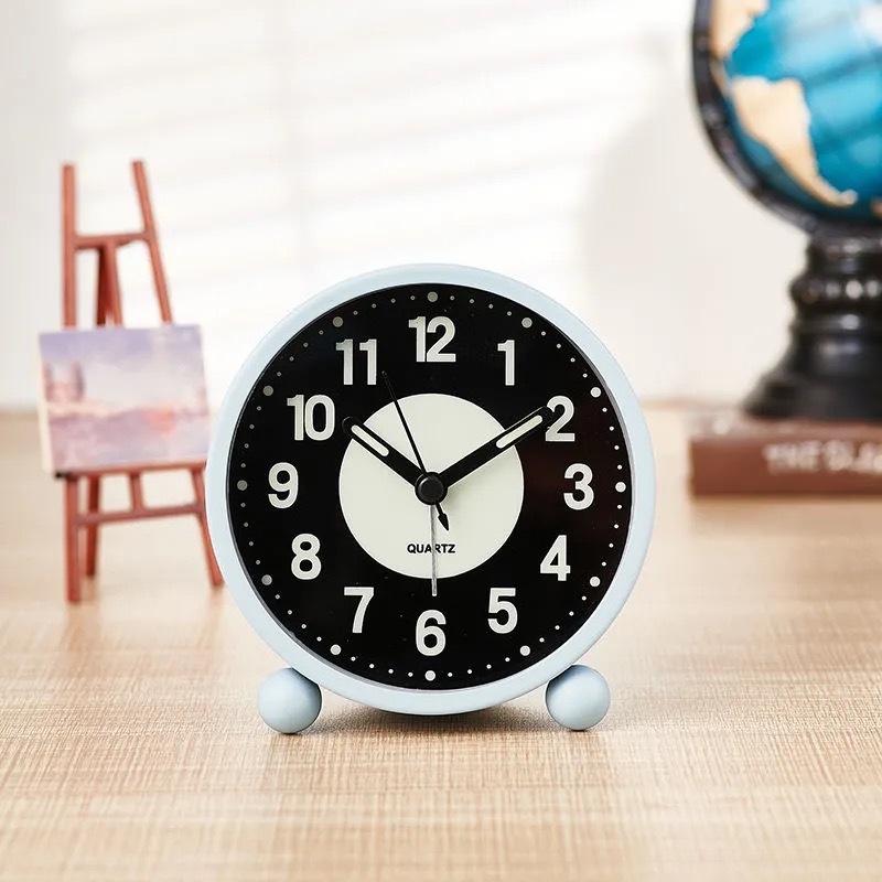 Directo de fábrica moderno simple reloj despertador de moda niños estudiante reloj despertador dormitorio luminoso mudo escaneo reloj despertador de carga