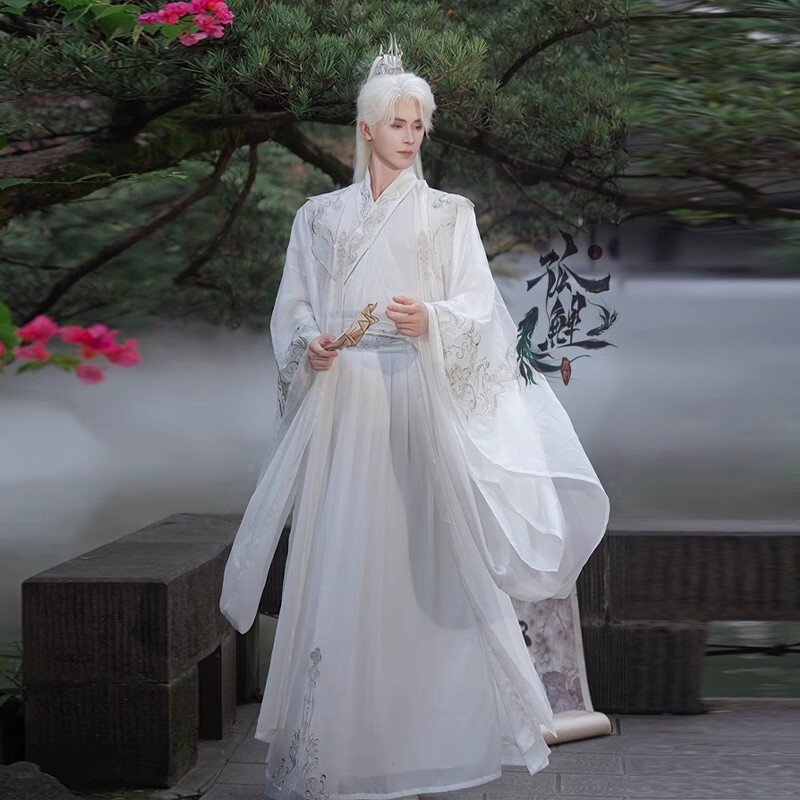 Luozhu [Qingxuan] Original Han Dynasty for Men and Women, Cloud Shoulders, Black and White Elegant Large-Sleeved Shirts with Embroider, Fairy-Like Coolness