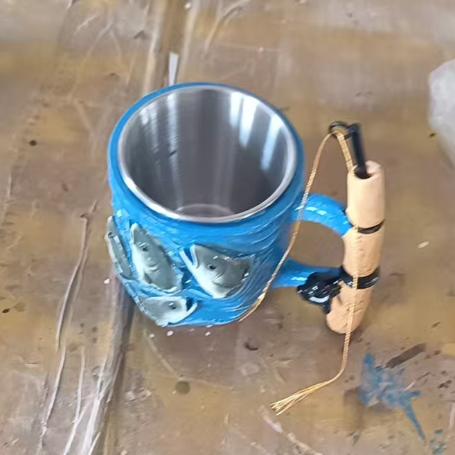 El nuevo Fishing Mug de Amazon está diseñado para los amantes de la pesca.
