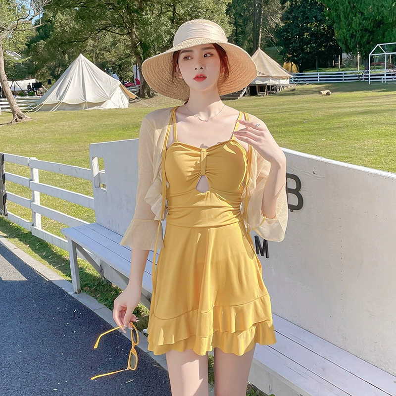 Новый купальник 2025 года в стиле INS для женщин, раздельный или цельный, в стиле платья, корректирующий фигуру, скрывающий живот, консервативный купальник для горячих источников