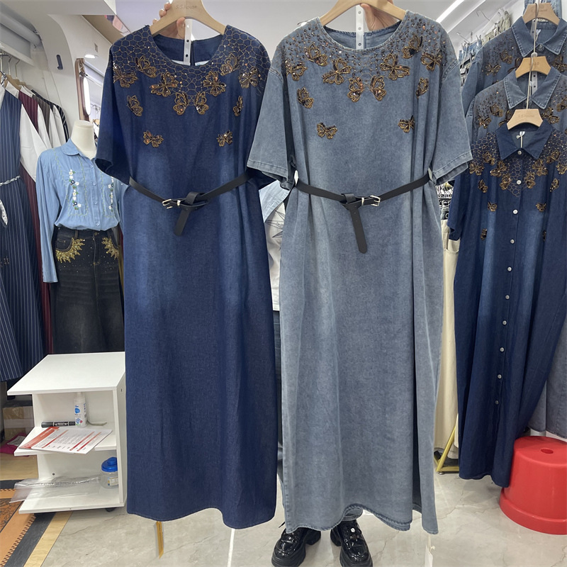 Summer denim dress with a round collar