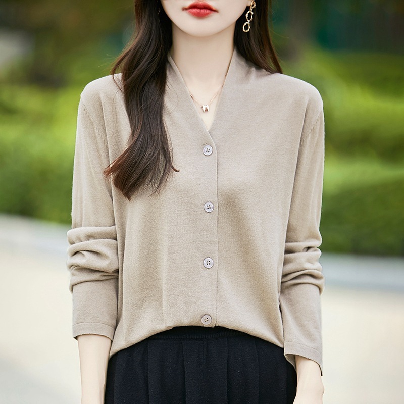 V领长袖针织开衫女秋季新款精仿羊毛纯色百搭外套毛衣打底衫上衣|undefined